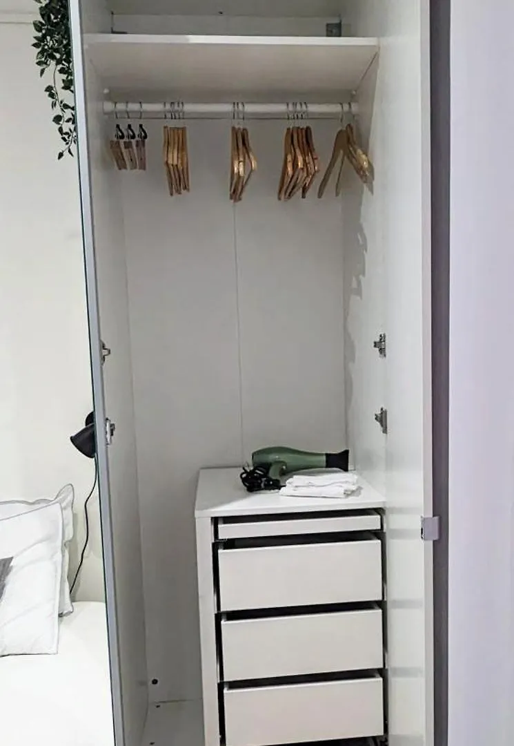 Apartment Paris Oasis: One Bedroom Studio For Two Next To The Eiffel Tower
