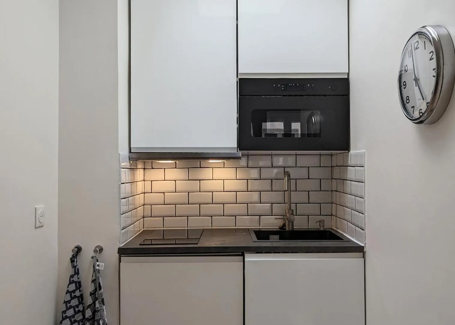 Paris Oasis: One Bedroom Studio For Two Next To The Eiffel Tower Appartamento